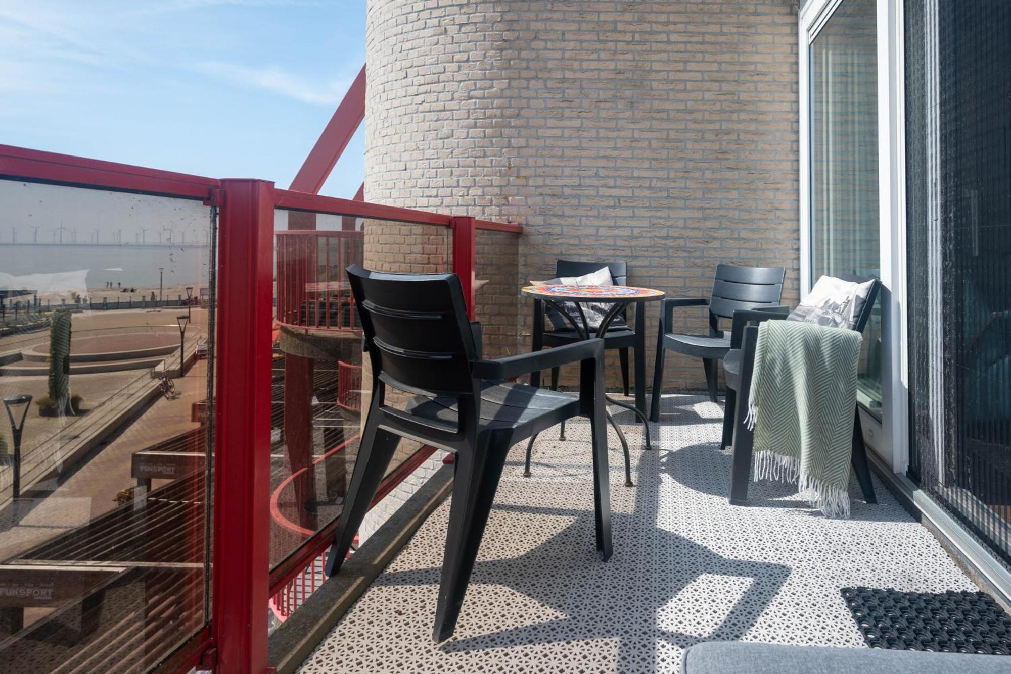 Zuiderzeestate 35, Prachtig Appartement Aan Het Ijsselmeer Makkum Exterior photo